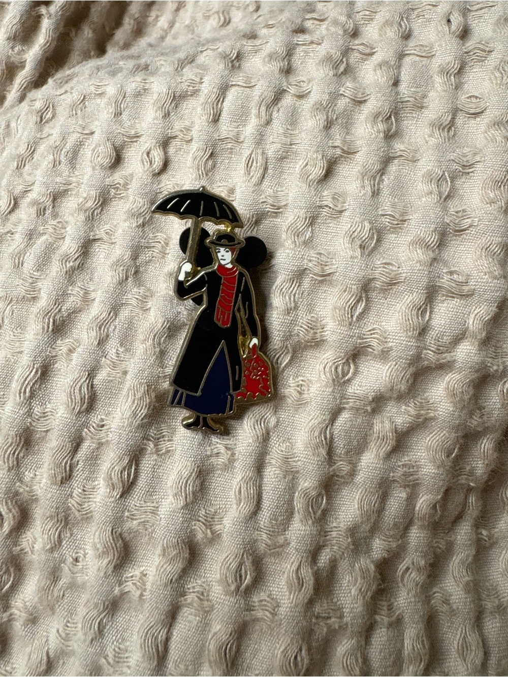 AUTHENTIC DISNEY TRADING PIN LOT - Picture 10 of 16